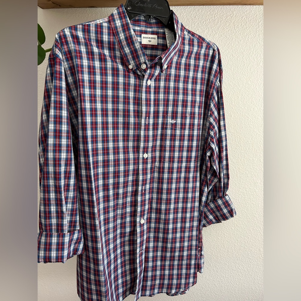 Men’s button down - Picture 2 of 3